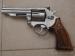 P: Revolver Taurus .357 Mag.