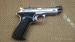 samonabijacia pistol